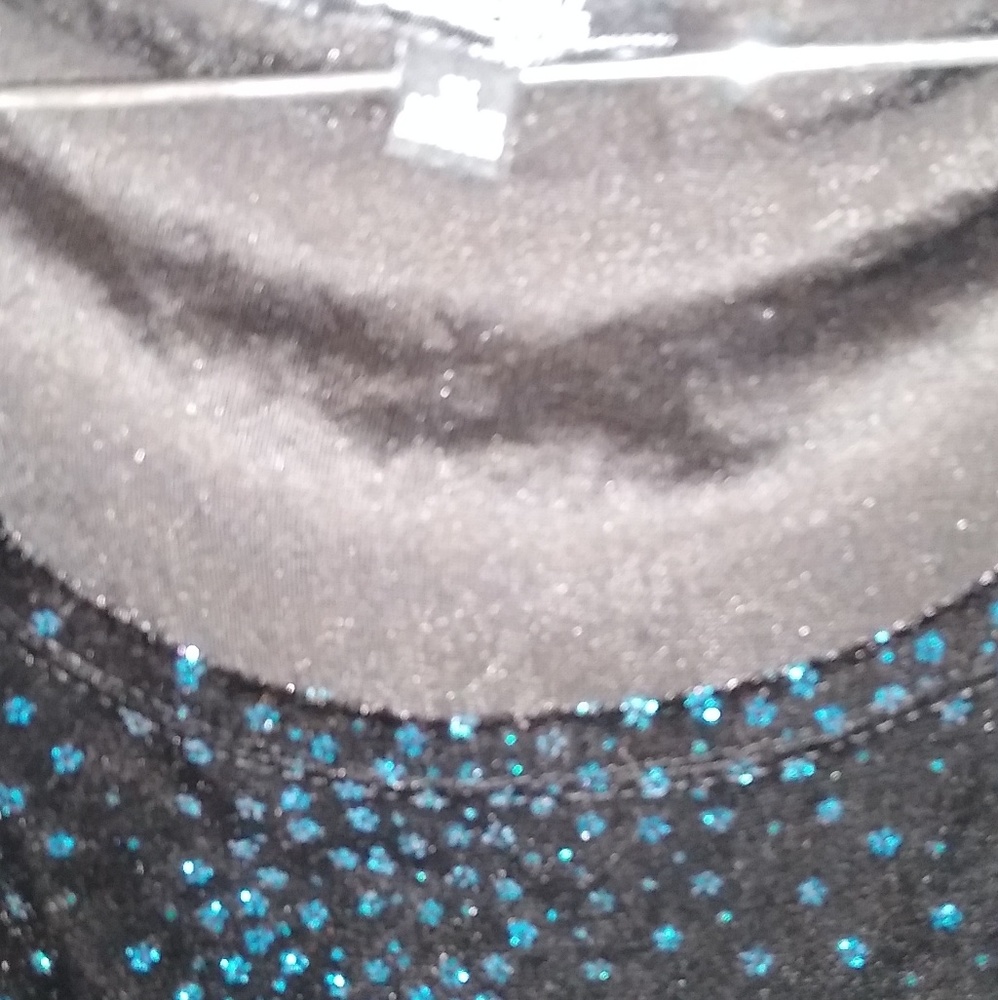Velvet Top - Picture 2 of 2